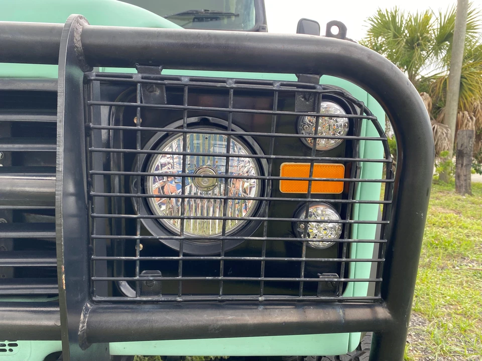 1990 Land Rover Defender 110 - Image 27 of 30