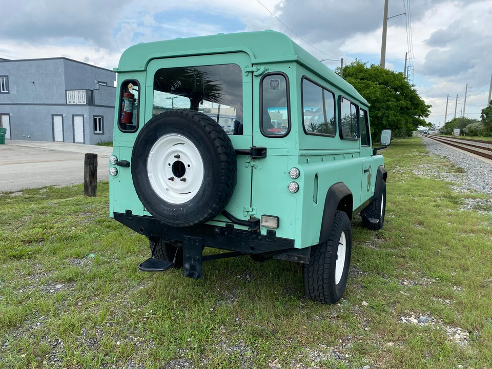 1990 Land Rover Defender 110 - Image 12 of 30