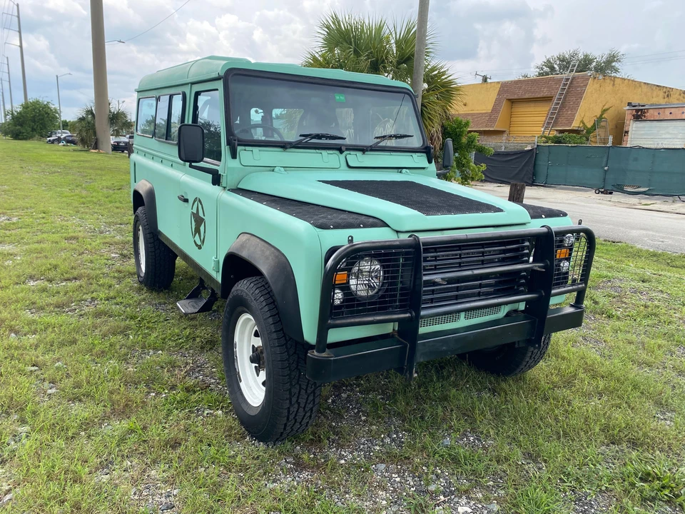 1990 Land Rover Defender 110 - Image 20 of 30
