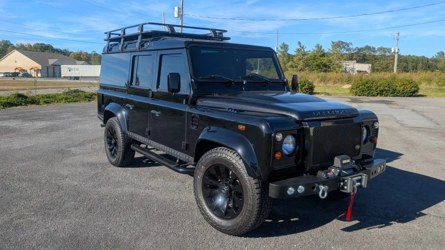 1990 Land Rover Defender 110 - Image 6 of 31