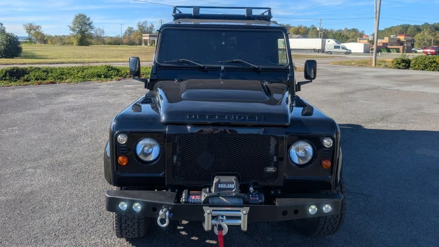 1990 Land Rover Defender 110 - Image 4 of 31
