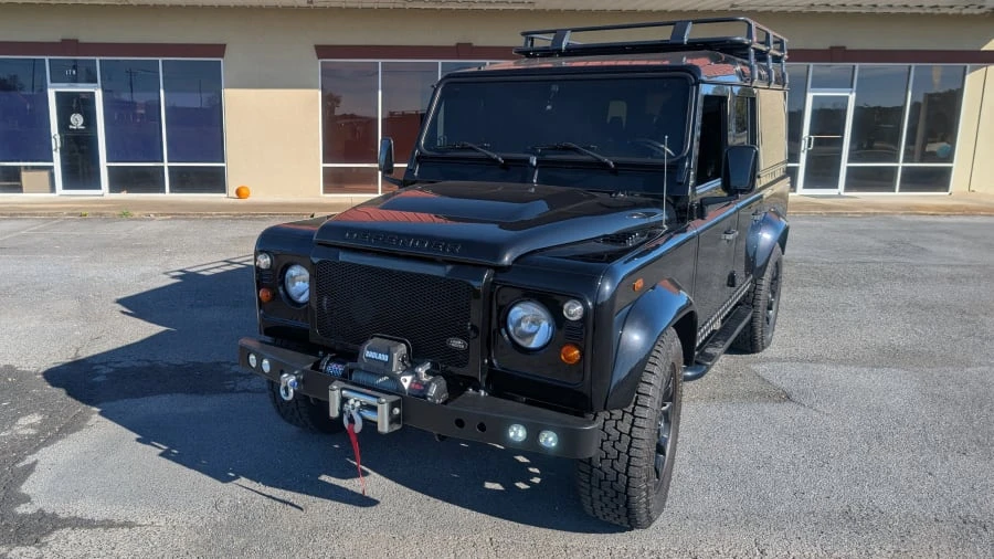 1990 Land Rover Defender 110 - Image 7 of 31