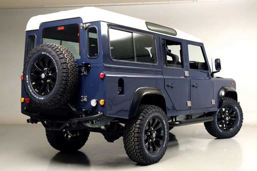 1990 Land Rover Defender 110 - Image 3 of 16
