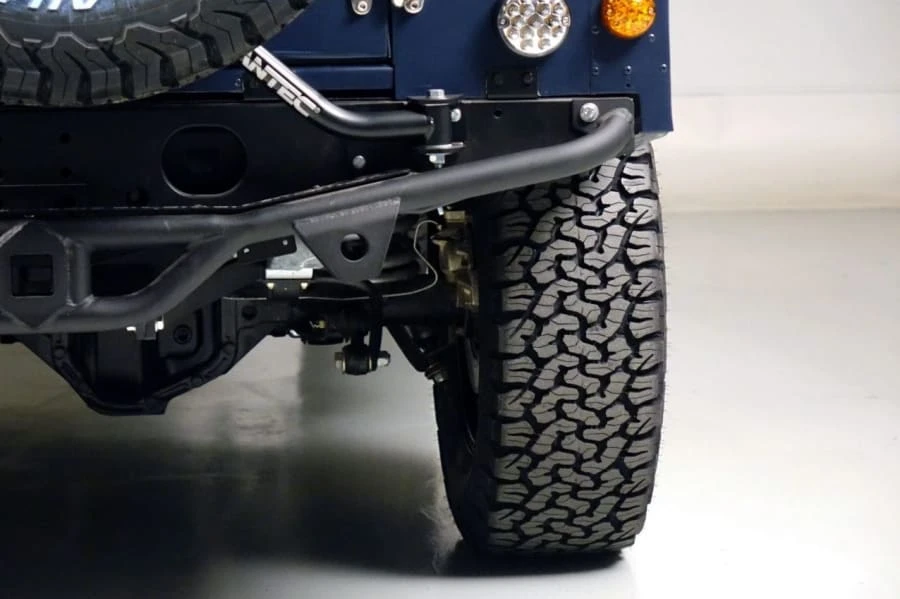 1990 Land Rover Defender 110 - Image 13 of 16