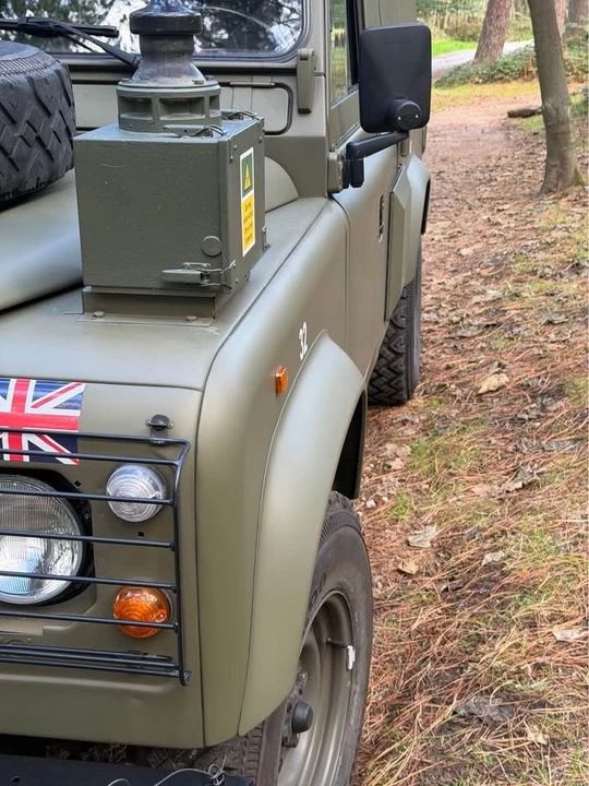 1990 Land Rover Defender 110 - Image 11 of 20
