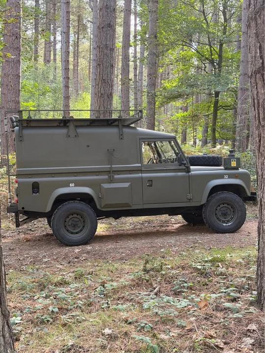 1990 Land Rover Defender 110 - Image 2 of 20