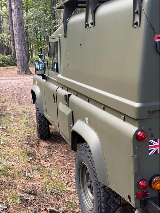 1990 Land Rover Defender 110 - Image 6 of 20