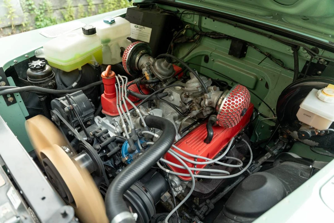 1990 Land Rover Defender 110 - Image 18 of 23