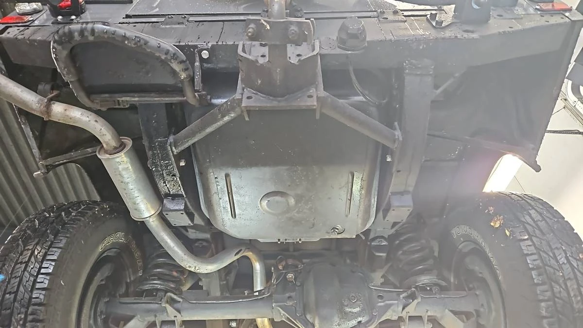 1990 Land Rover Defender 110 - Image 19 of 21