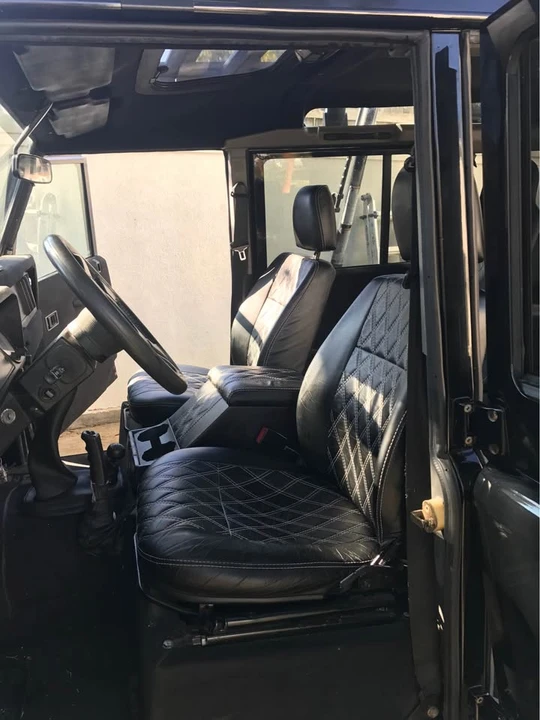 1990 Land Rover Defender 110 - Image 11 of 20