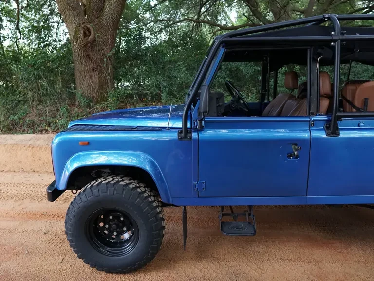 1990 Land Rover Defender 110 - Image 10 of 31
