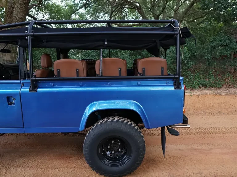 1990 Land Rover Defender 110 - Image 11 of 31