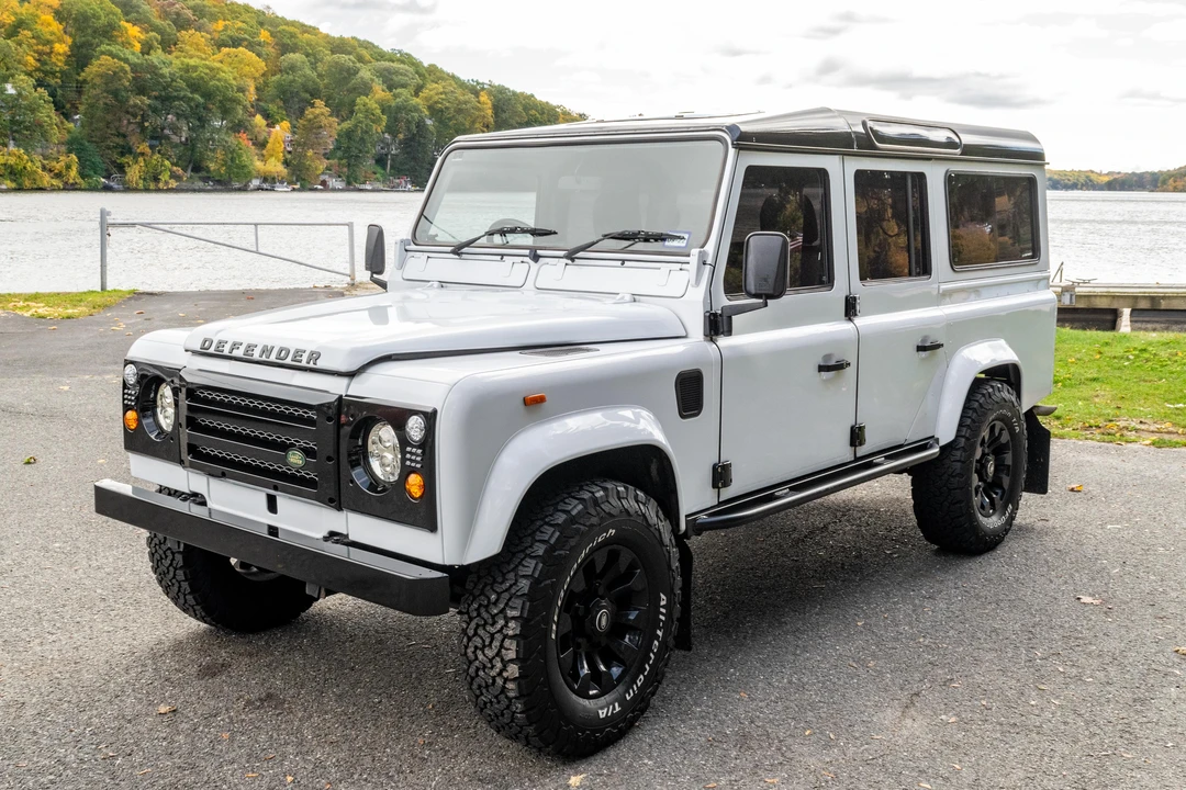 1990 Land Rover Defender 110 - Image 8 of 31