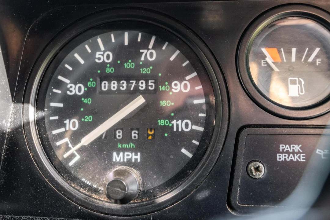 1990 Land Rover Defender 110 - Image 23 of 31