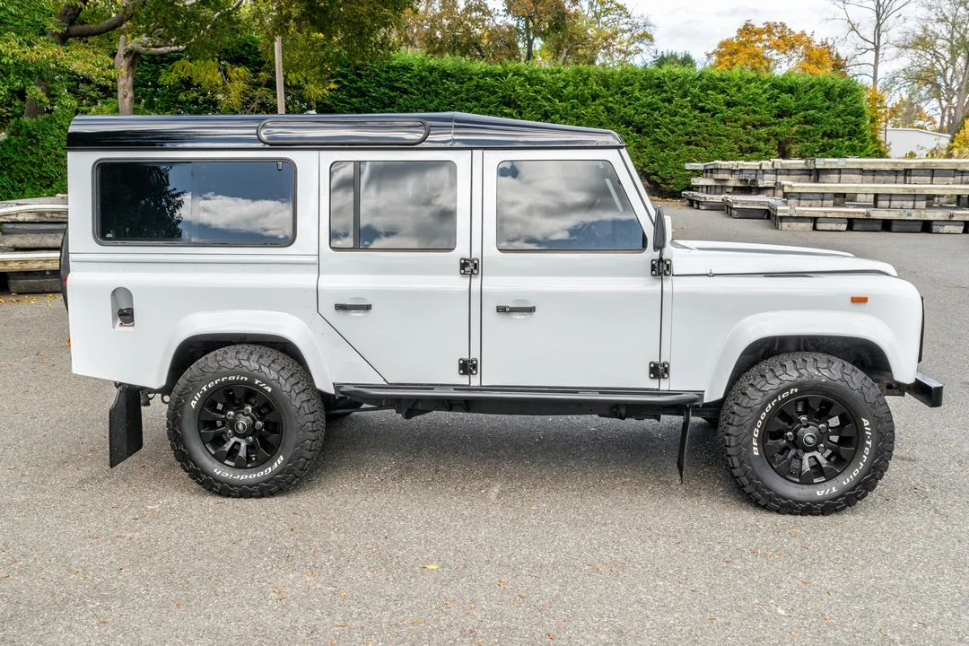 1990 Land Rover Defender 110 - Image 12 of 31