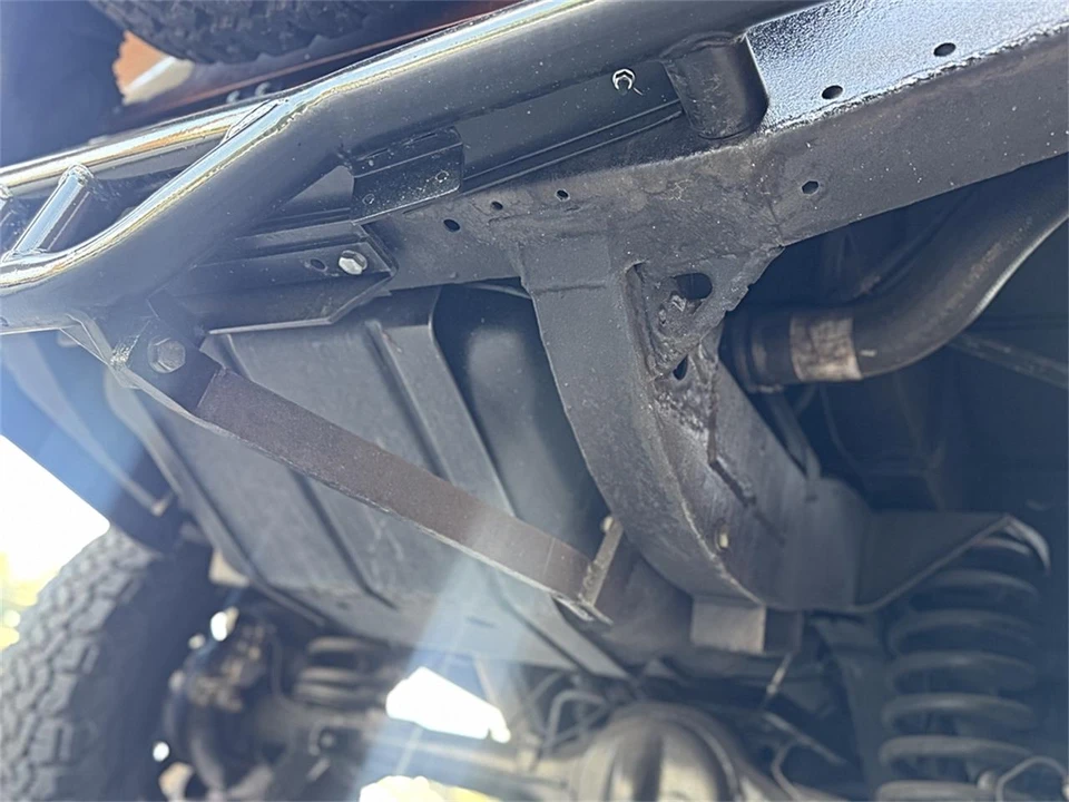 1990 Land Rover Defender 110 - Image 18 of 25