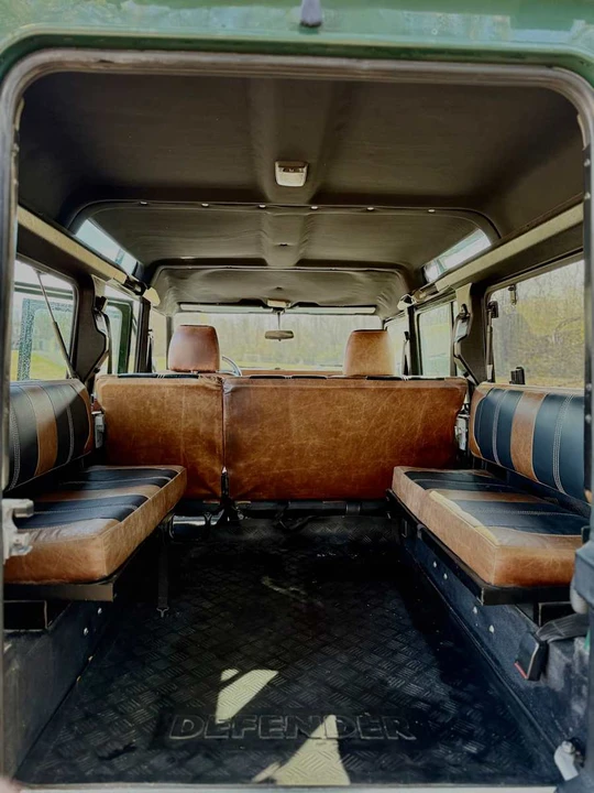 1990 Land Rover Defender 110 - Image 4 of 7