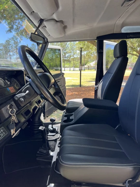 1990 Land Rover Defender 110 - Image 10 of 20
