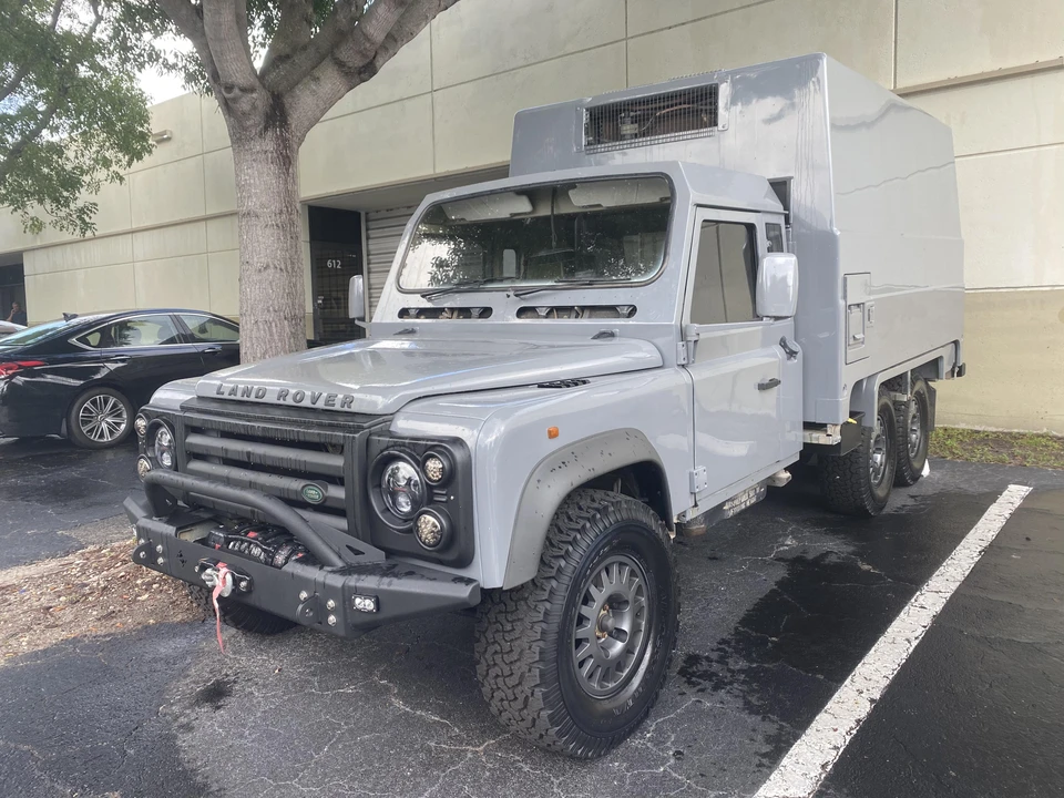 1990 Land Rover Defender 110 - Image 30 of 31