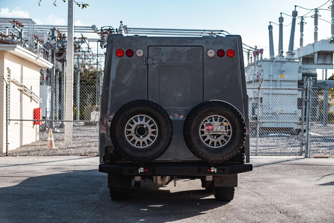 1990 Land Rover Defender 110 - Image 15 of 31