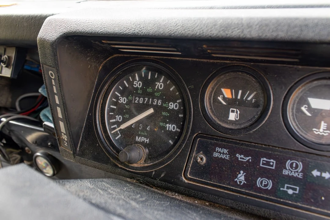 1990 Land Rover Defender 110 - Image 23 of 30