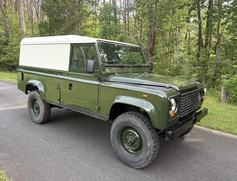 1990 Land Rover Defender 110 - Image 26 of 31