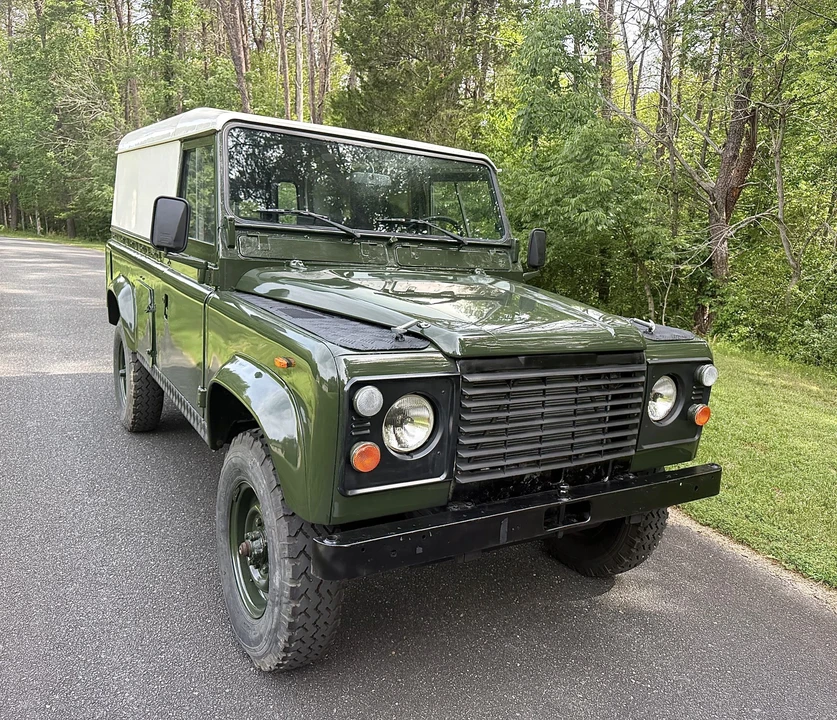1990 Land Rover Defender 110 - Image 20 of 31