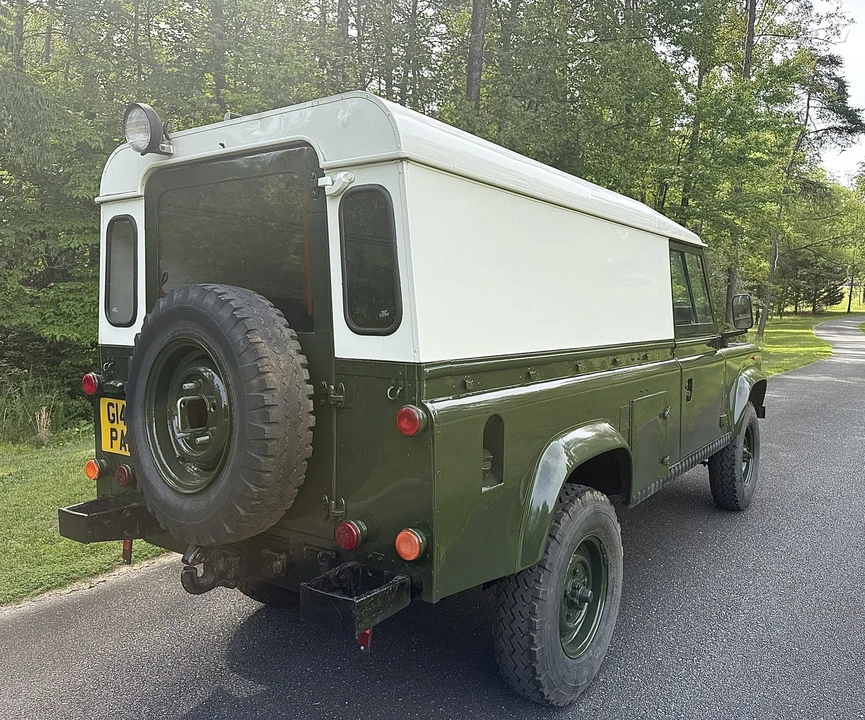 1990 Land Rover Defender 110 - Image 29 of 31