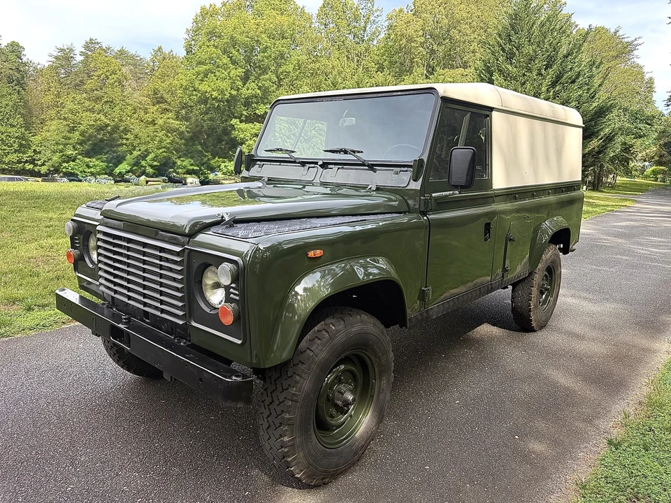 1990 Land Rover Defender 110 - Image 8 of 31