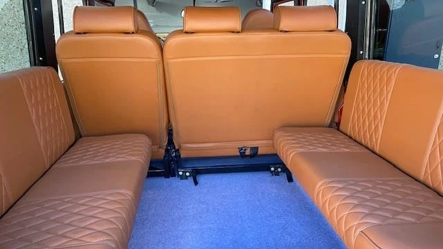 1990 Land Rover Defender 110 - Image 9 of 31