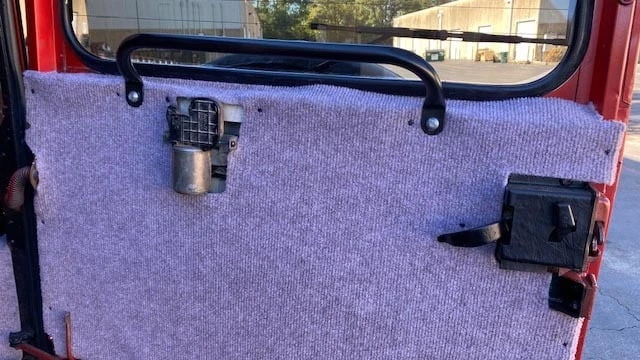 1990 Land Rover Defender 110 - Image 27 of 31
