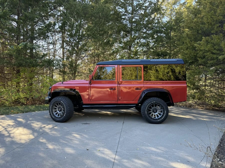 1990 Land Rover Defender 110 - Image 2 of 12