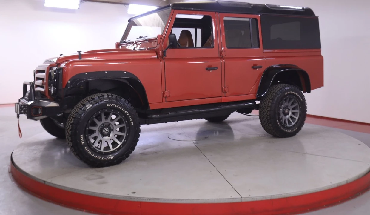 1990 Land Rover Defender - Image 6 of 18