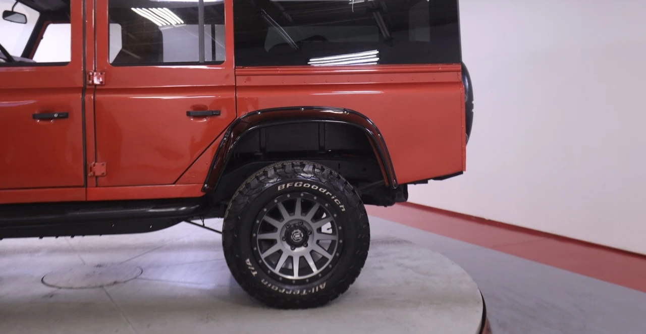 1990 Land Rover Defender - Image 5 of 18