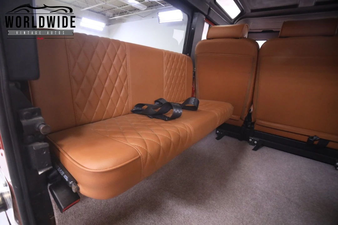1990 Land Rover Defender - Image 8 of 18