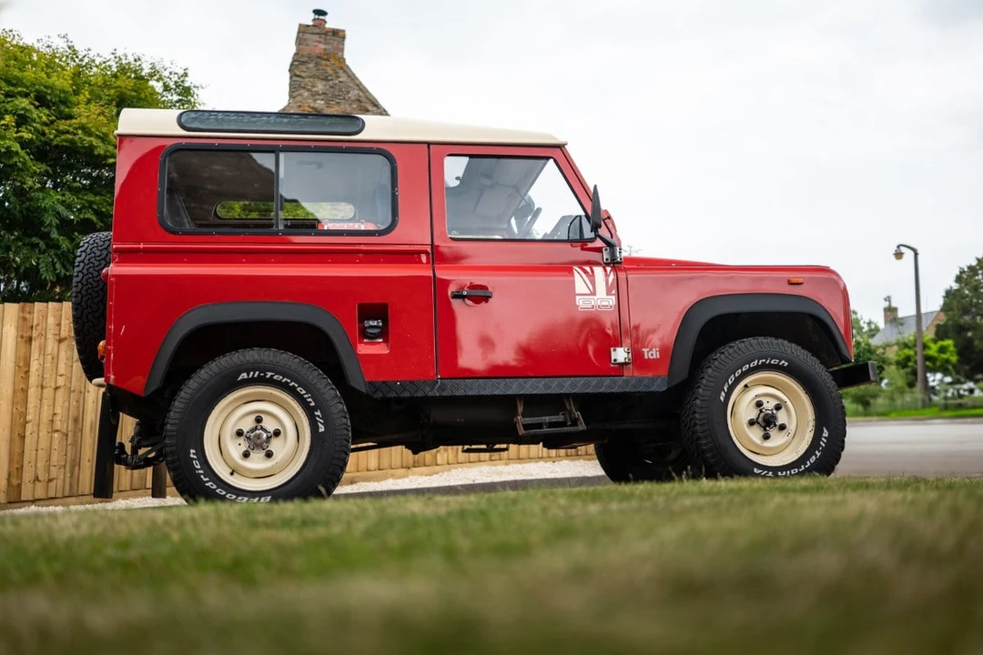 1990 Land Rover Defender 90 - Image 15 of 30