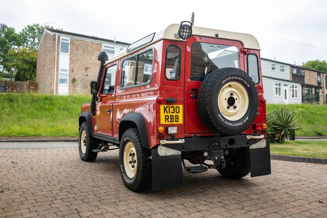 1990 Land Rover Defender 90 - Image 13 of 30