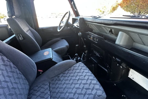 1990 Land Rover Defender 90 - Image 4 of 7