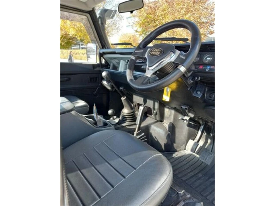 1990 Land Rover Defender 90 - Image 3 of 20