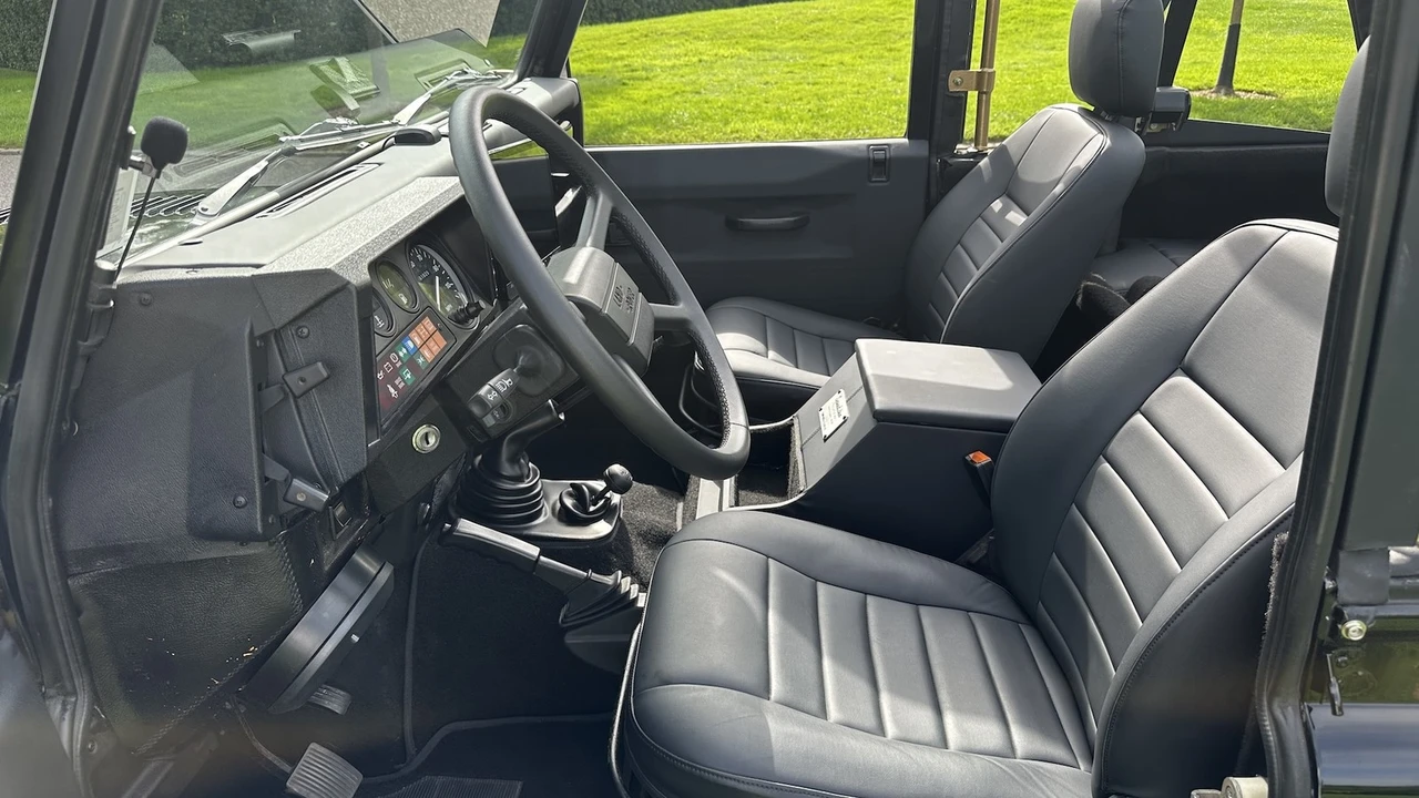 1990 Land Rover Defender 90 - Image 30 of 31