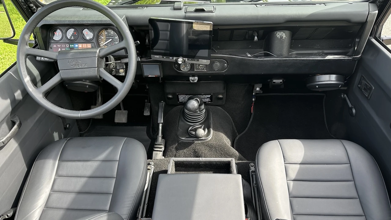 1990 Land Rover Defender 90 - Image 23 of 31