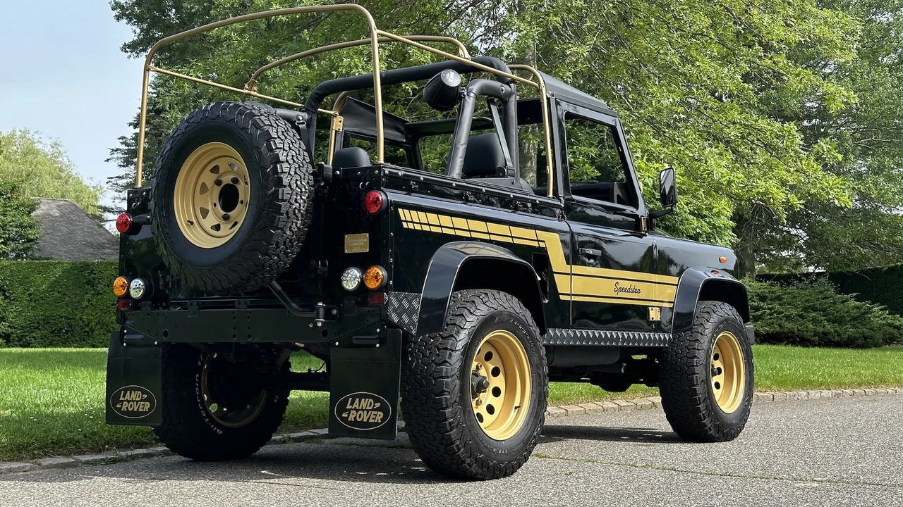 1990 Land Rover Defender 90 - Image 13 of 31