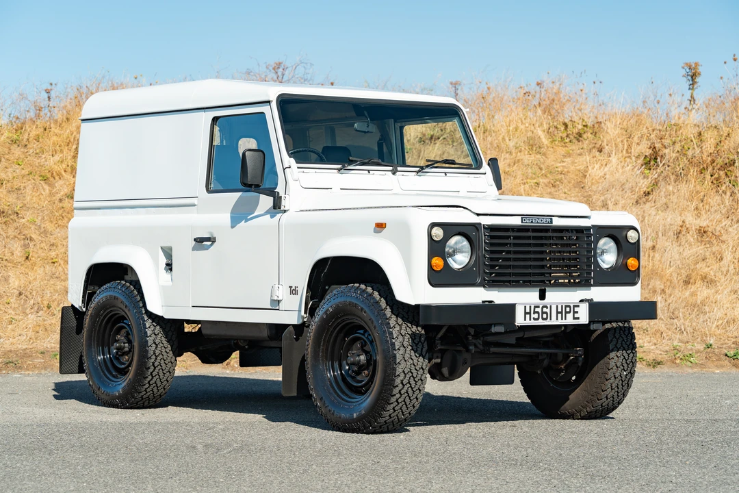 1991 Land Rover Defender 90 - Image 3 of 31