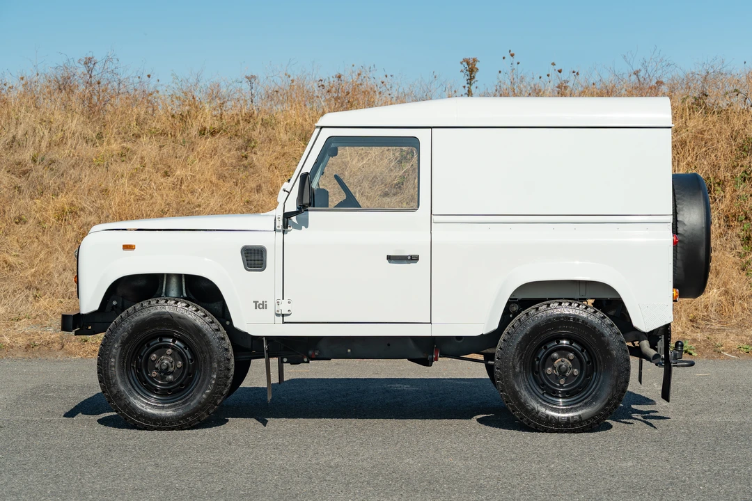 1991 Land Rover Defender 90 - Image 8 of 31