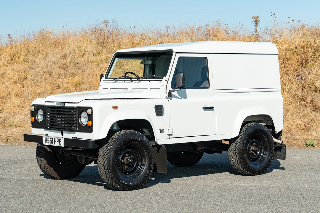 1991 Land Rover Defender 90 - Image 9 of 31