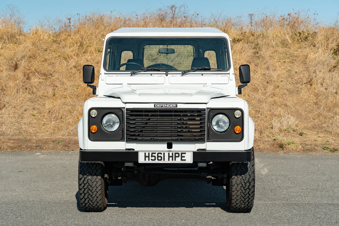 1991 Land Rover Defender 90 - Image 10 of 31