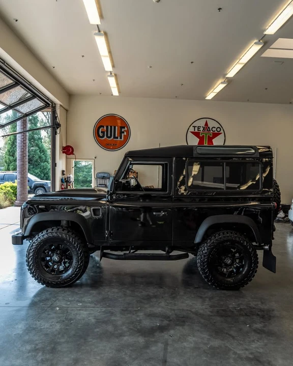 1990 Land Rover Defender 90 - Image 8 of 19