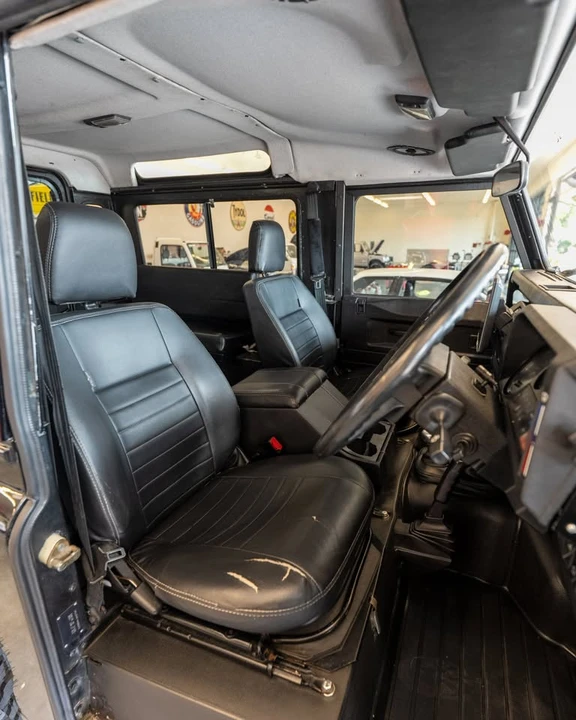 1990 Land Rover Defender 90 - Image 10 of 19