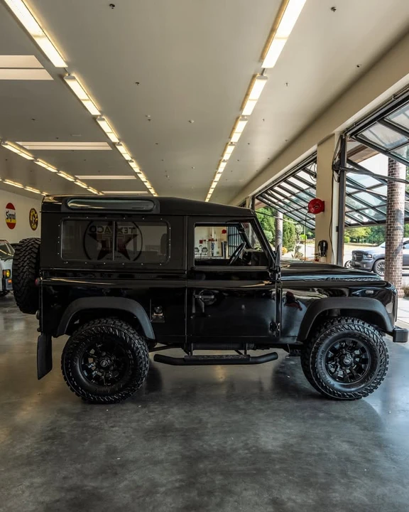 1990 Land Rover Defender 90 - Image 4 of 19