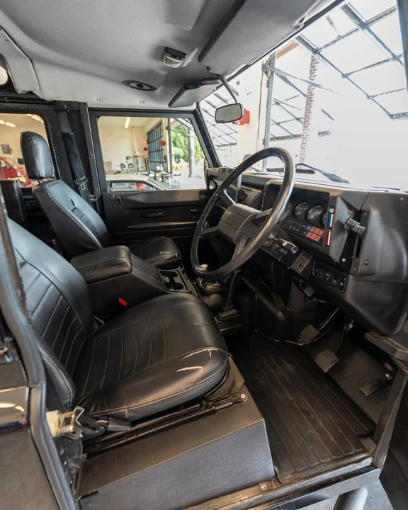 1990 Land Rover Defender 90 - Image 9 of 19